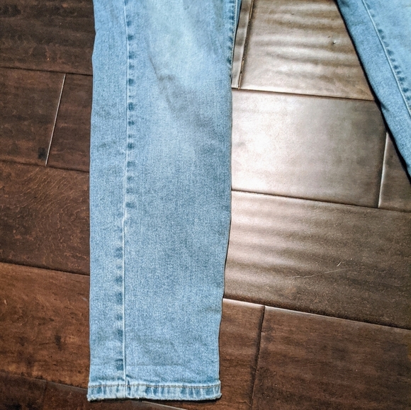 Noisy May Relaxed Fit Jeans 👖👖 - Picture 8 of 8